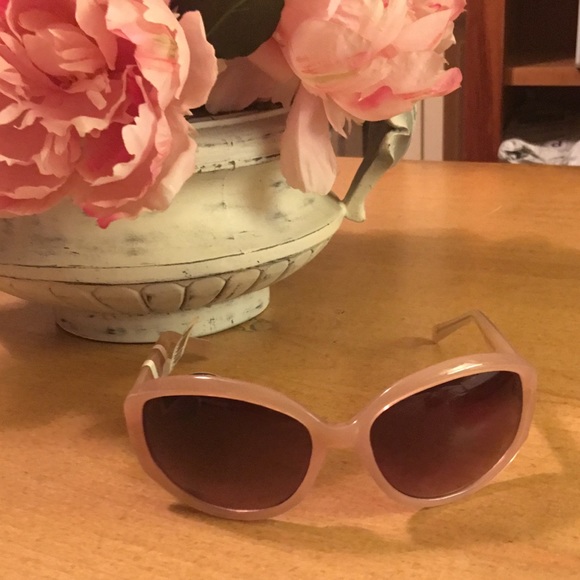 Cole Haan Accessories - Cole Haan Pink Flora Sunglasses new $80